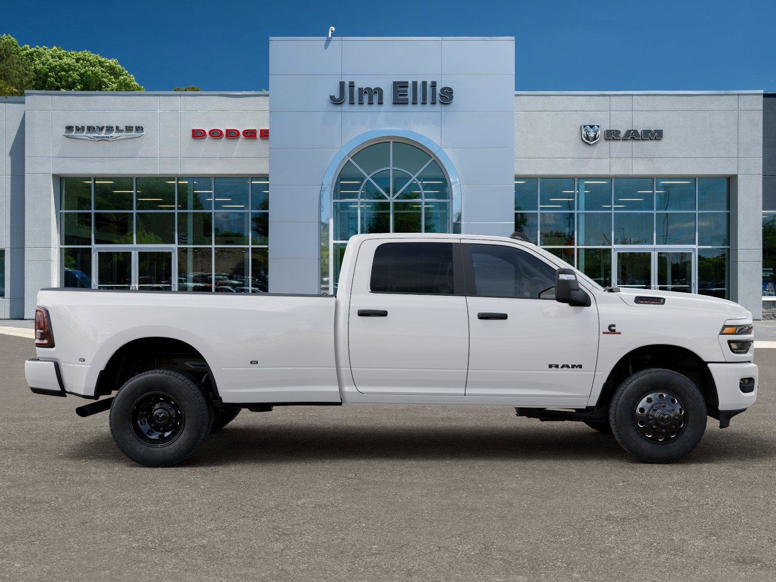 New 2026 RAM 3500 Big Horn AWD/4WD image 21