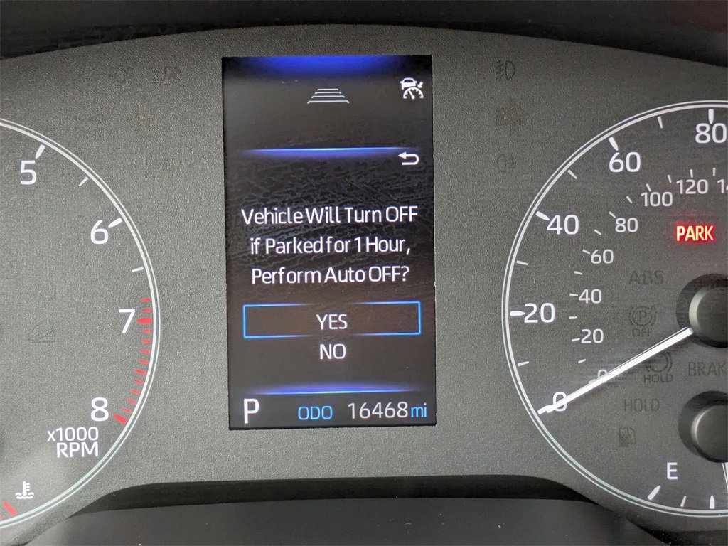 Used 2025 Toyota Corolla Cross LE image 16