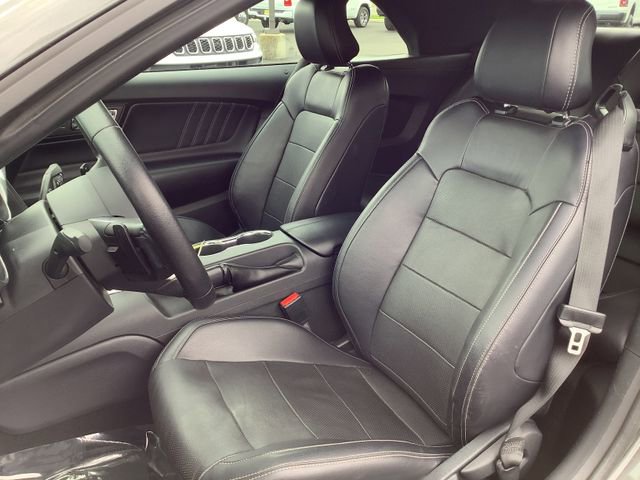 Used 2016 Ford Mustang Premium RWD image 7