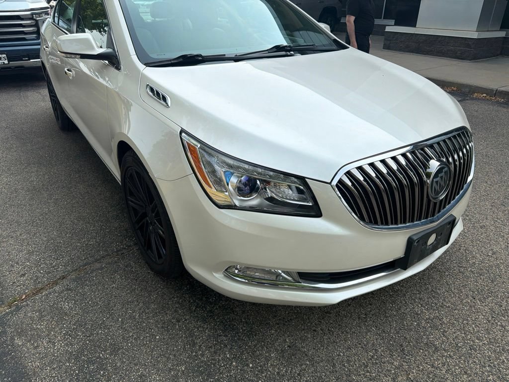 Used 2014 Buick LaCrosse Premium w/ Driver Confidence Package FWD image 9