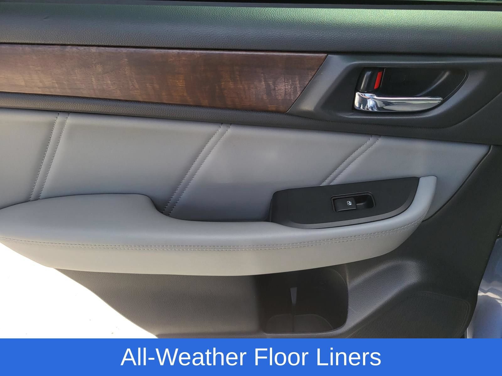 Used 2018 Subaru Outback 3.6R Limited AWD/4WD image 15