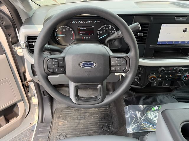 New 2026 Ford F350 XL w/ XL Chrome Package AWD/4WD image 11