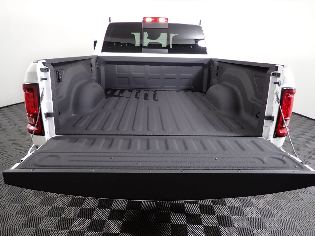 New 2026 RAM 2500 Tradesman AWD/4WD image 16