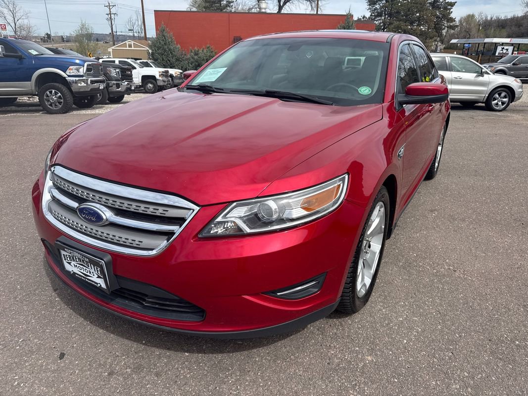Used 2012 Ford Taurus SEL image 3