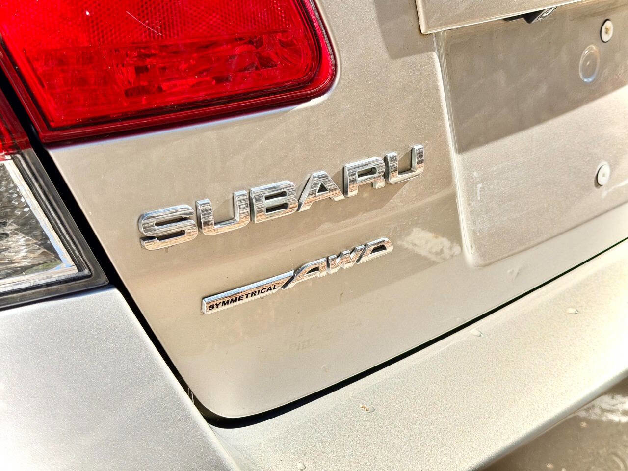 Used 2014 Subaru Legacy 2.5i Limited w/ Moonroof Package image 13