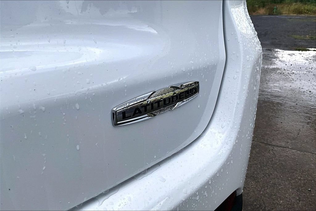 Used 2022 Jeep Compass Latitude AWD/4WD image 33