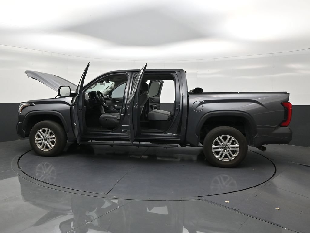 Used 2024 Toyota Tundra SR5 w/ SR5 Convenience Package AWD/4WD image 30