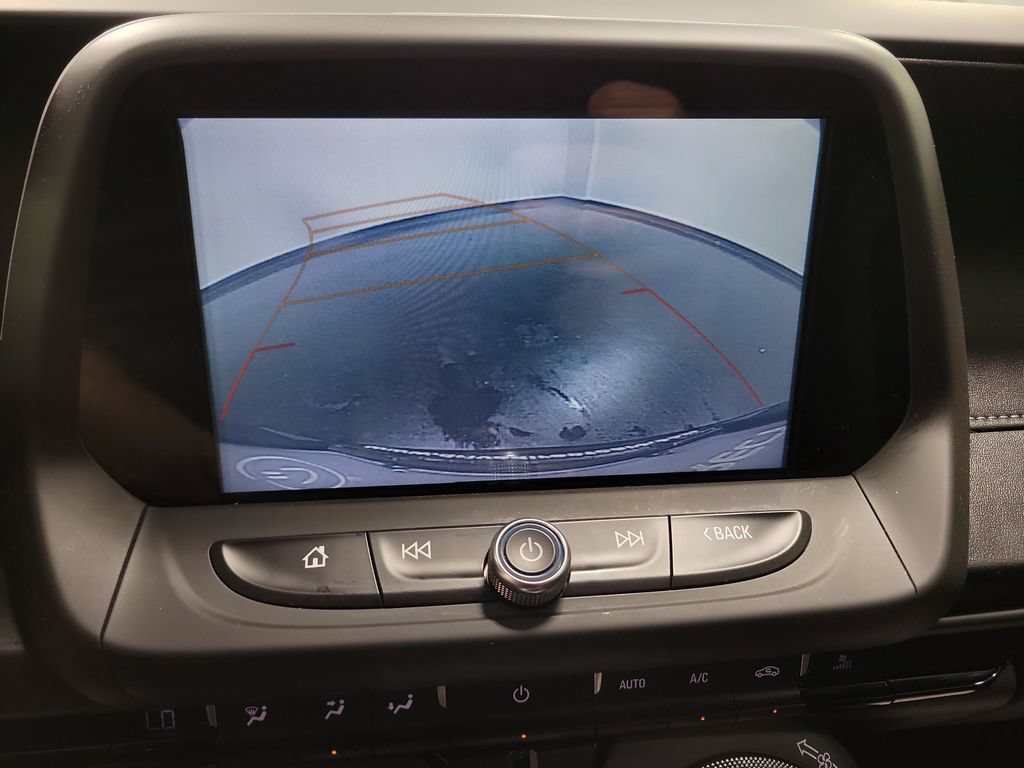 Used 2018 Chevrolet Camaro SS RWD image 21