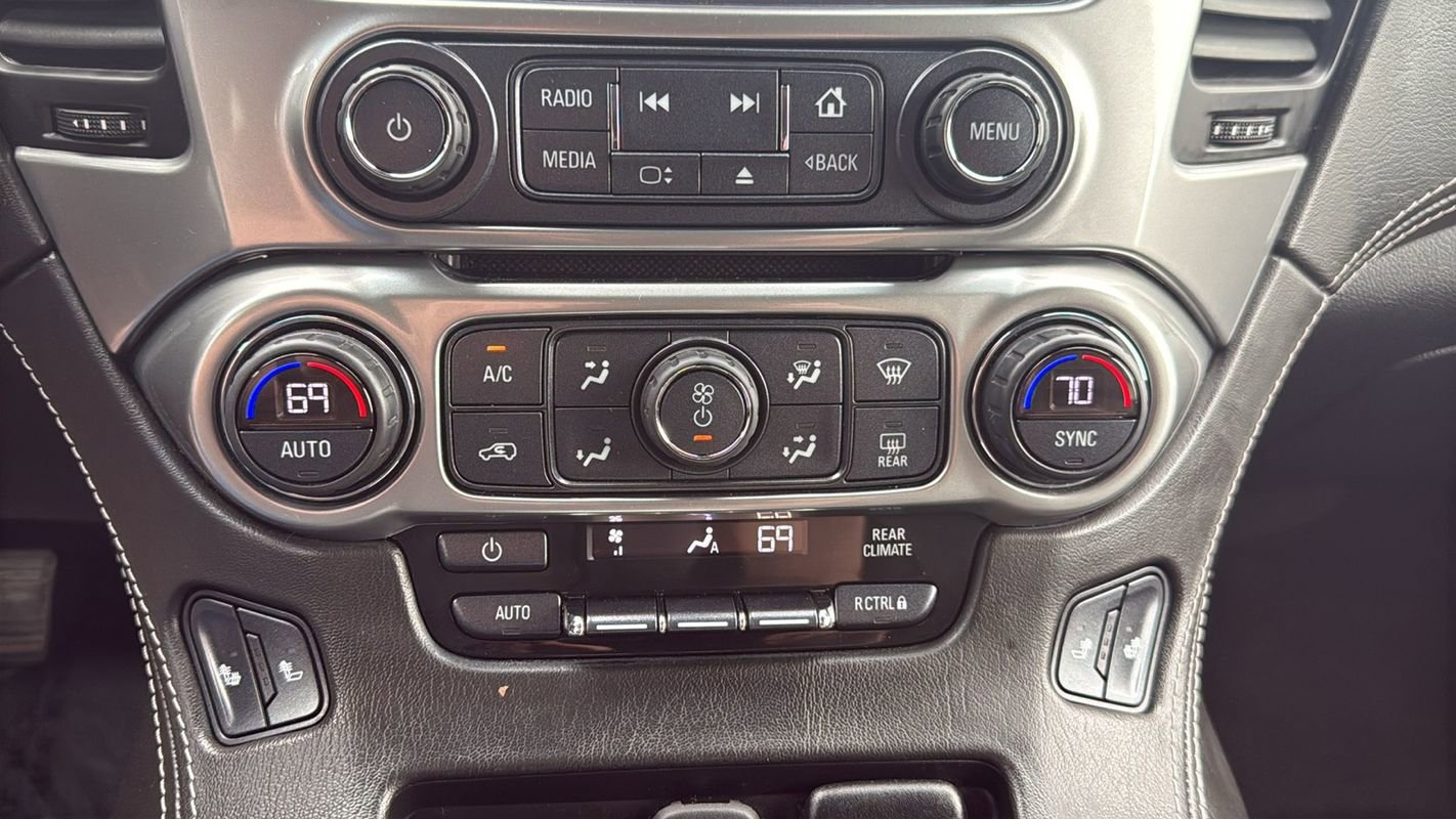 Used 2018 Chevrolet Tahoe LT AWD/4WD image 28
