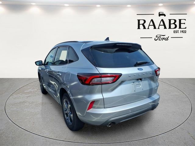 Used 2024 Ford Escape ST-Line w/ Tech Pack #1 image 9