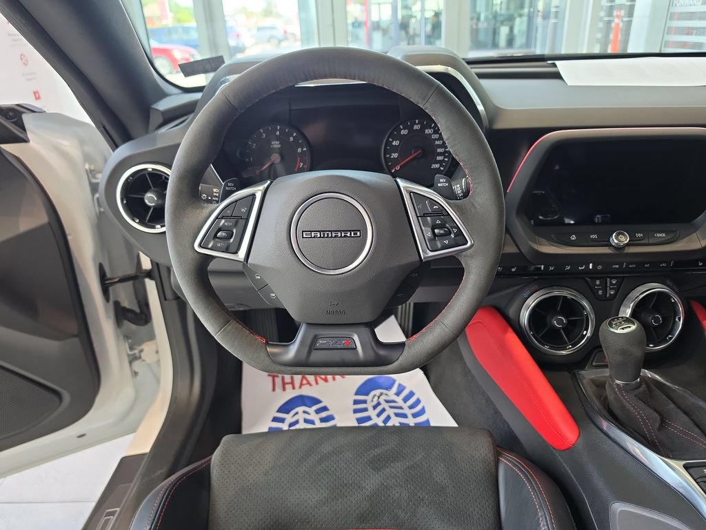 Used 2020 Chevrolet Camaro ZL1 RWD image 20