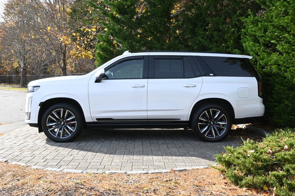 Used 2021 Cadillac Escalade Sport Platinum w/ Heavy-Duty Trailer Package image 2