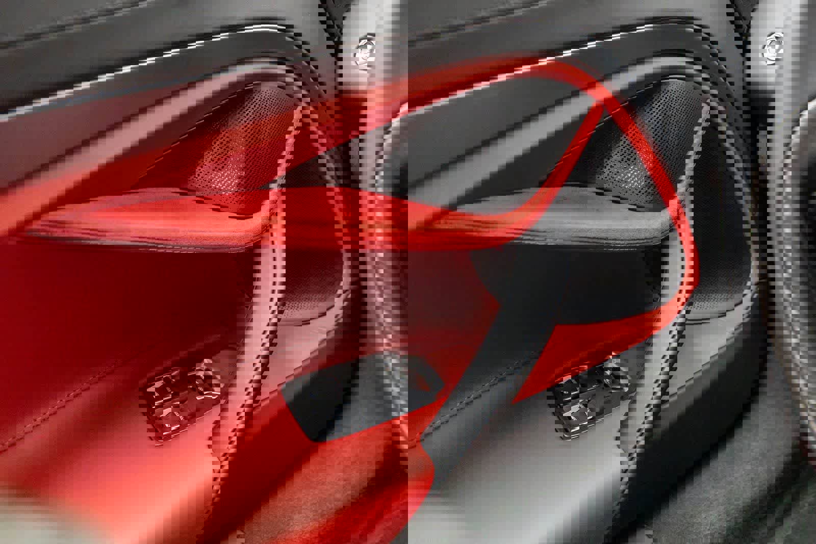 New 2026 McLaren 750S image 26