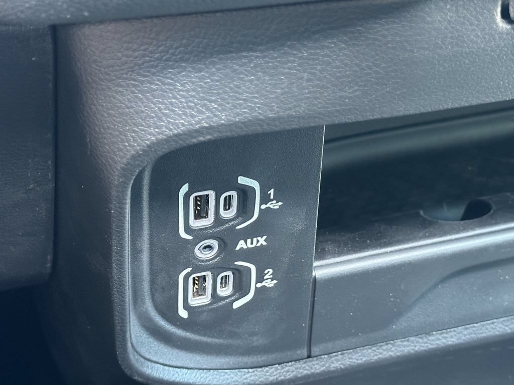 New 2026 RAM 3500 Tradesman AWD/4WD image 22