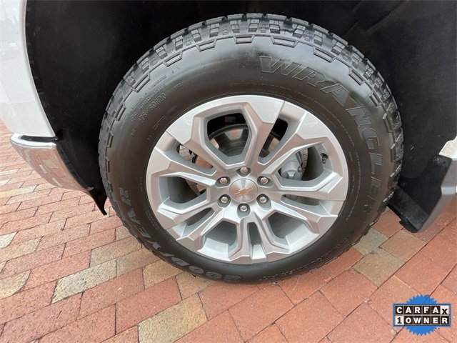 Used 2025 Chevrolet Silverado 1500 LTZ image 10