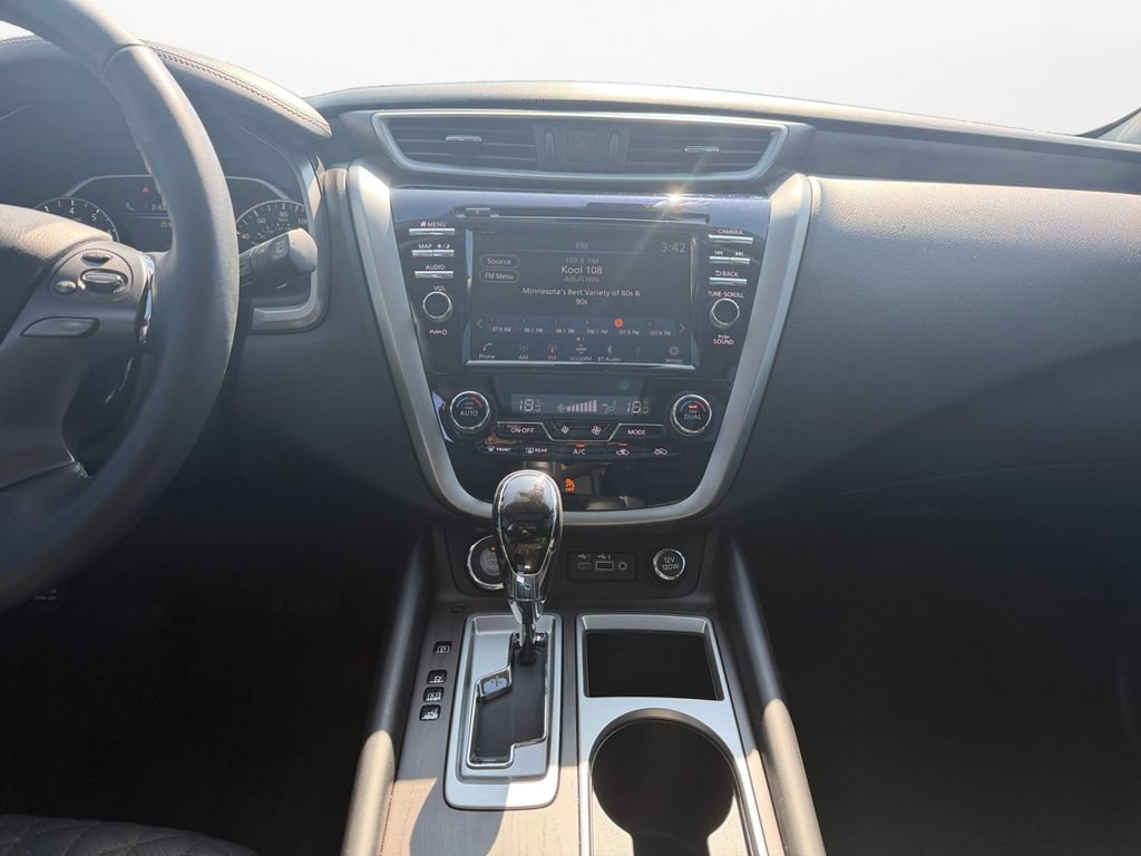 Used 2023 Nissan Murano Platinum AWD/4WD image 11