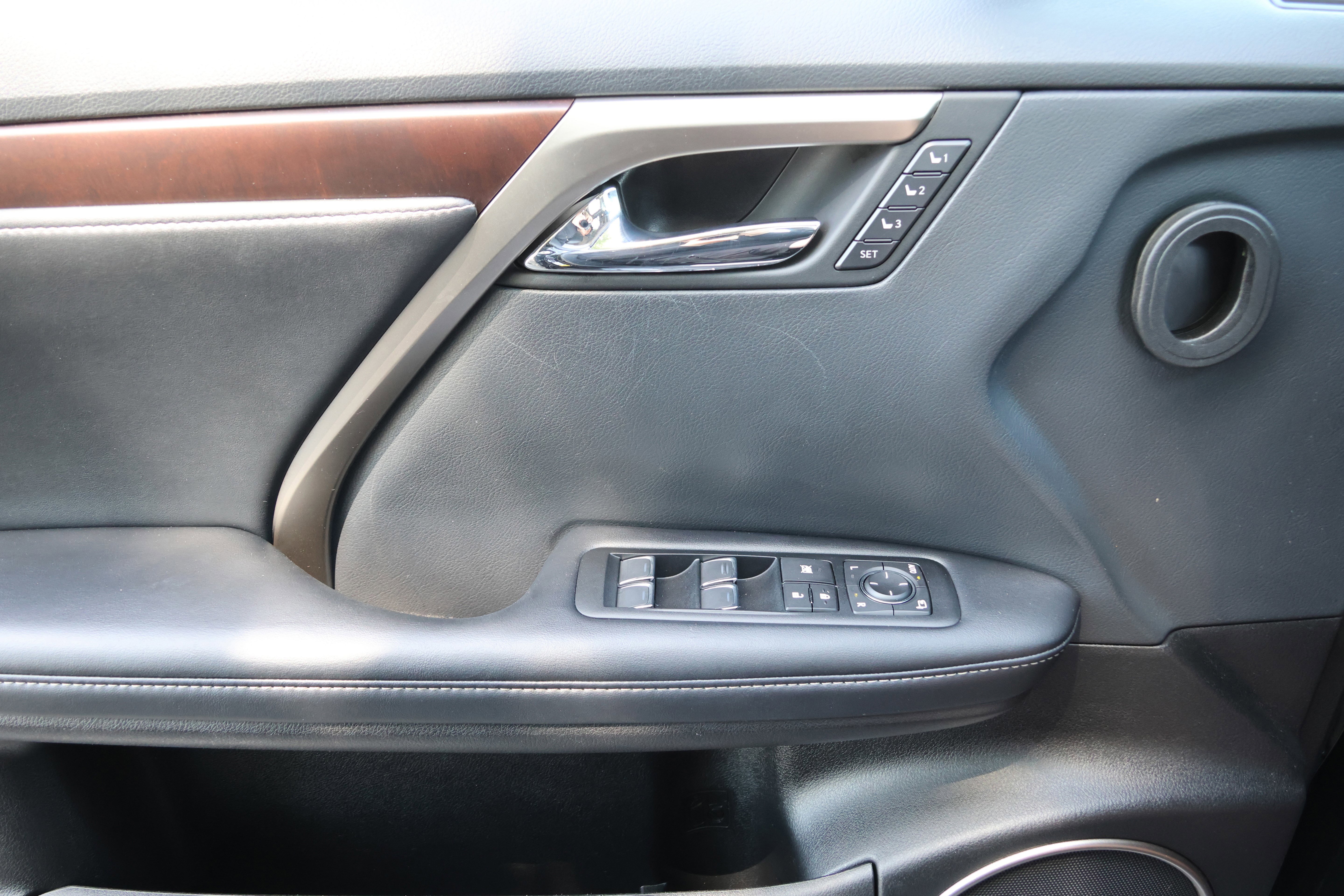 Used 2022 Lexus RX 350 FWD w/ Premium Package image 12
