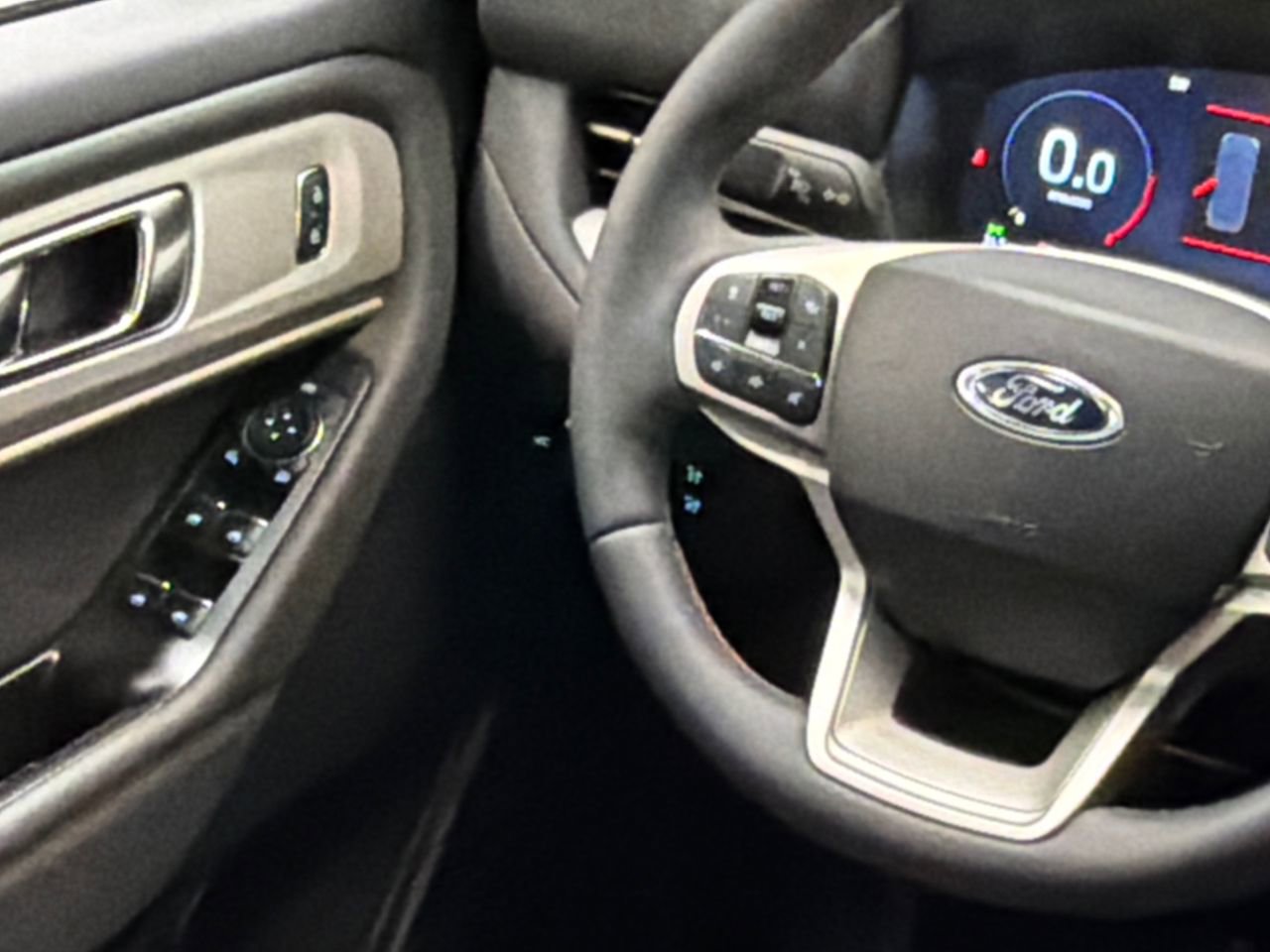 New 2026 Ford Explorer Active w/ Active Comfort Package image 21