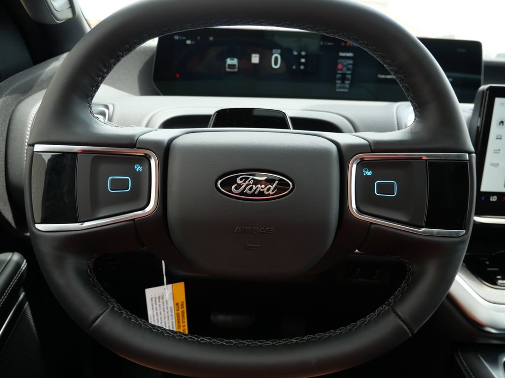 New 2026 Ford Expedition Platinum w/ Stealth Appearance Package AWD/4WD image 27