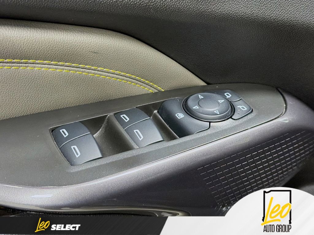 Used 2025 Chevrolet Trax ACTIV w/ Driver Confidence Package image 17