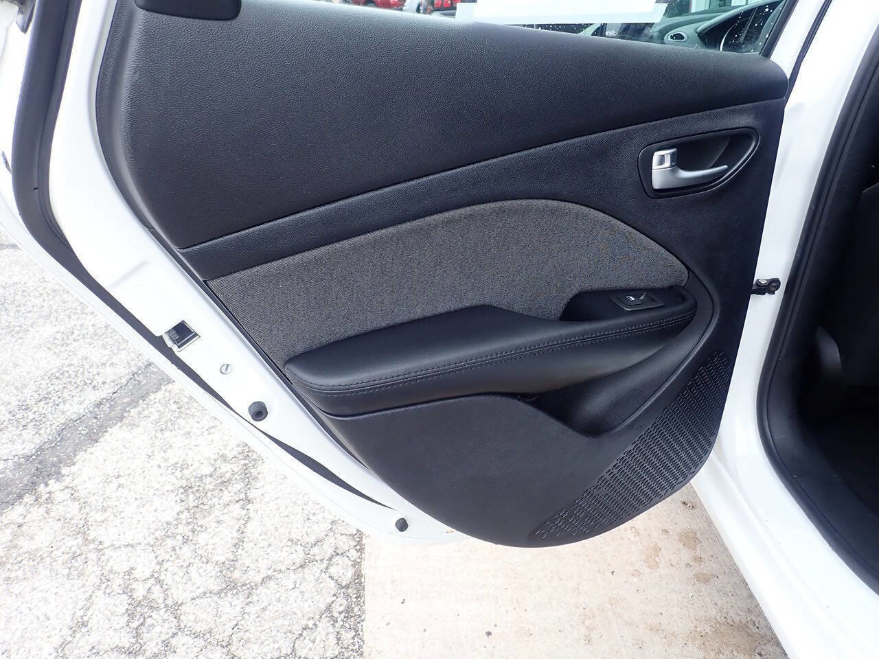 Used 2013 Dodge Dart SXT FWD image 14