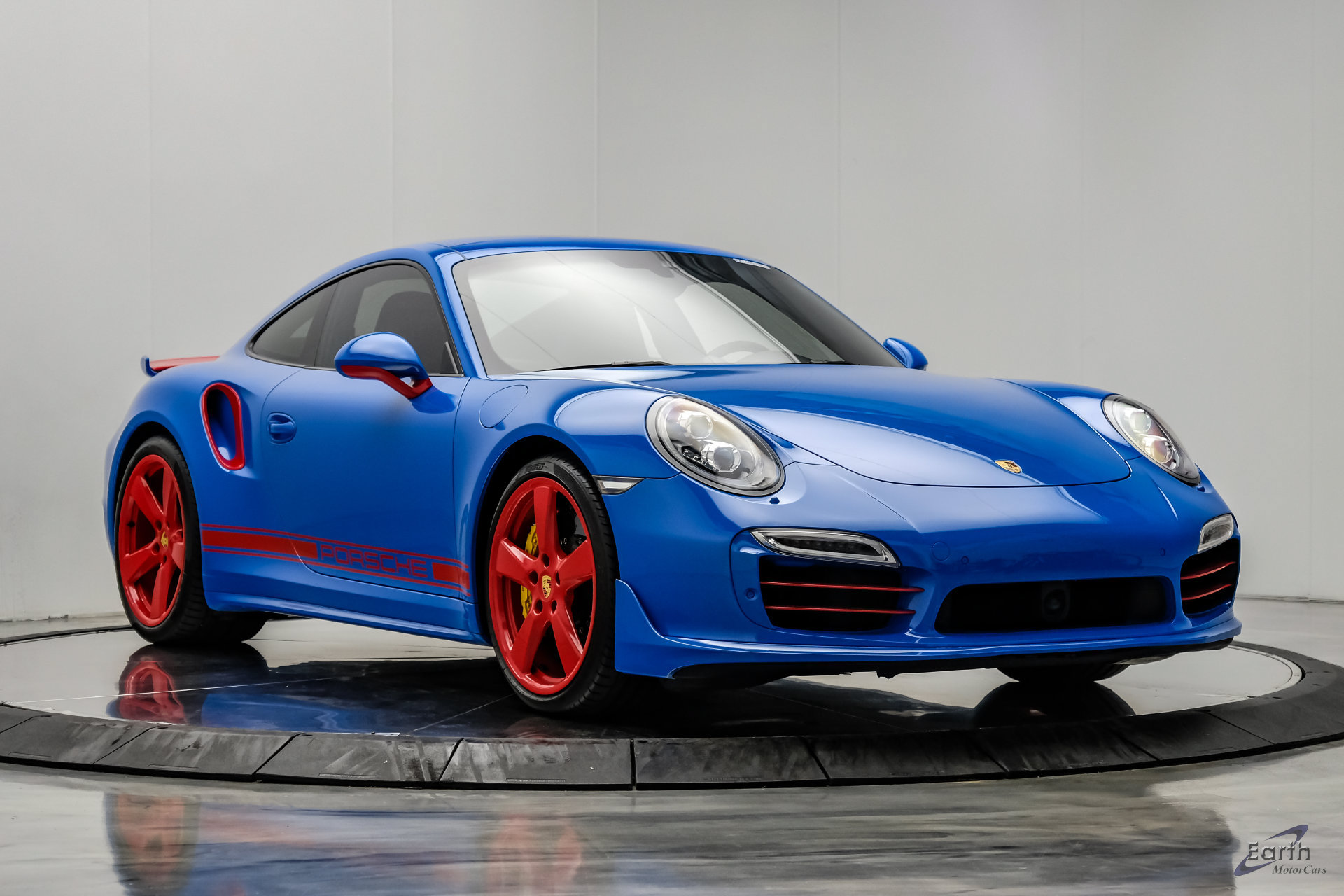 Used 2016 Porsche 911 Turbo S AWD/4WD image 29
