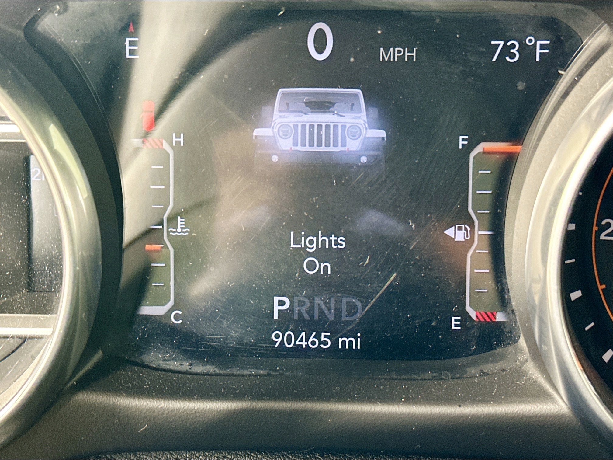 Used 2018 Jeep Wrangler Unlimited Sahara w/ Cold Weather Group AWD/4WD image 15