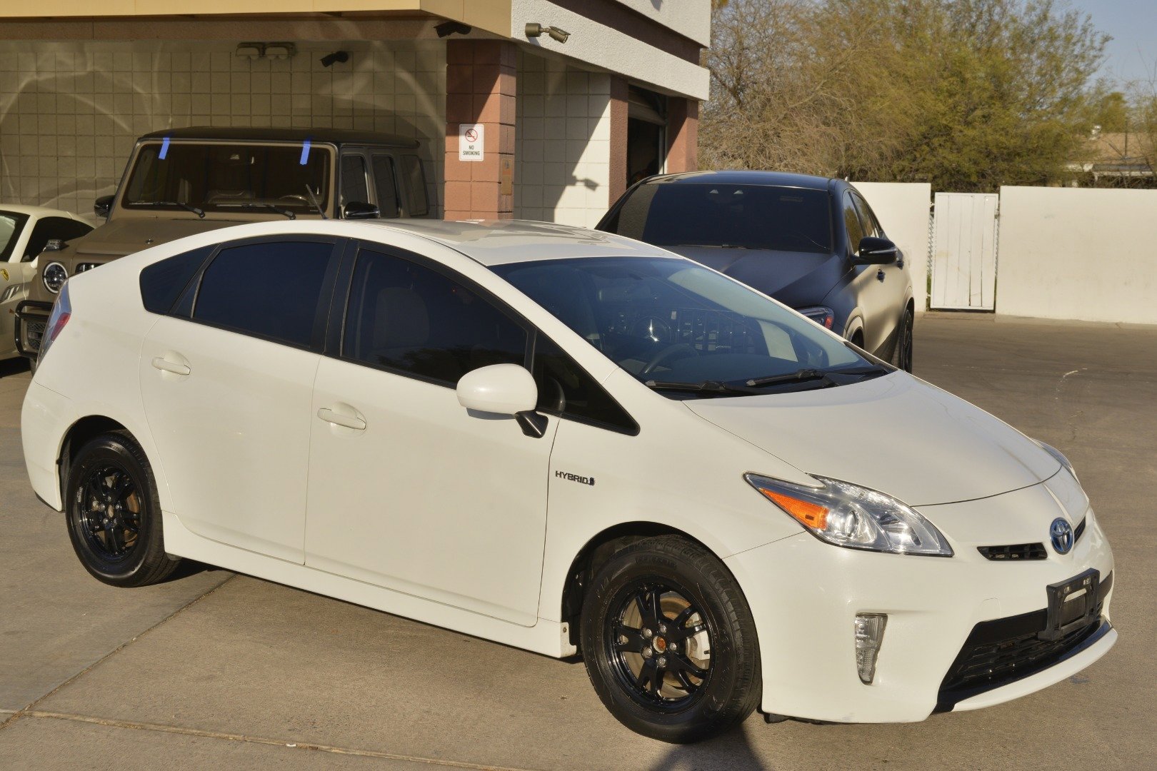 Used 2015 Toyota Prius Three image 4