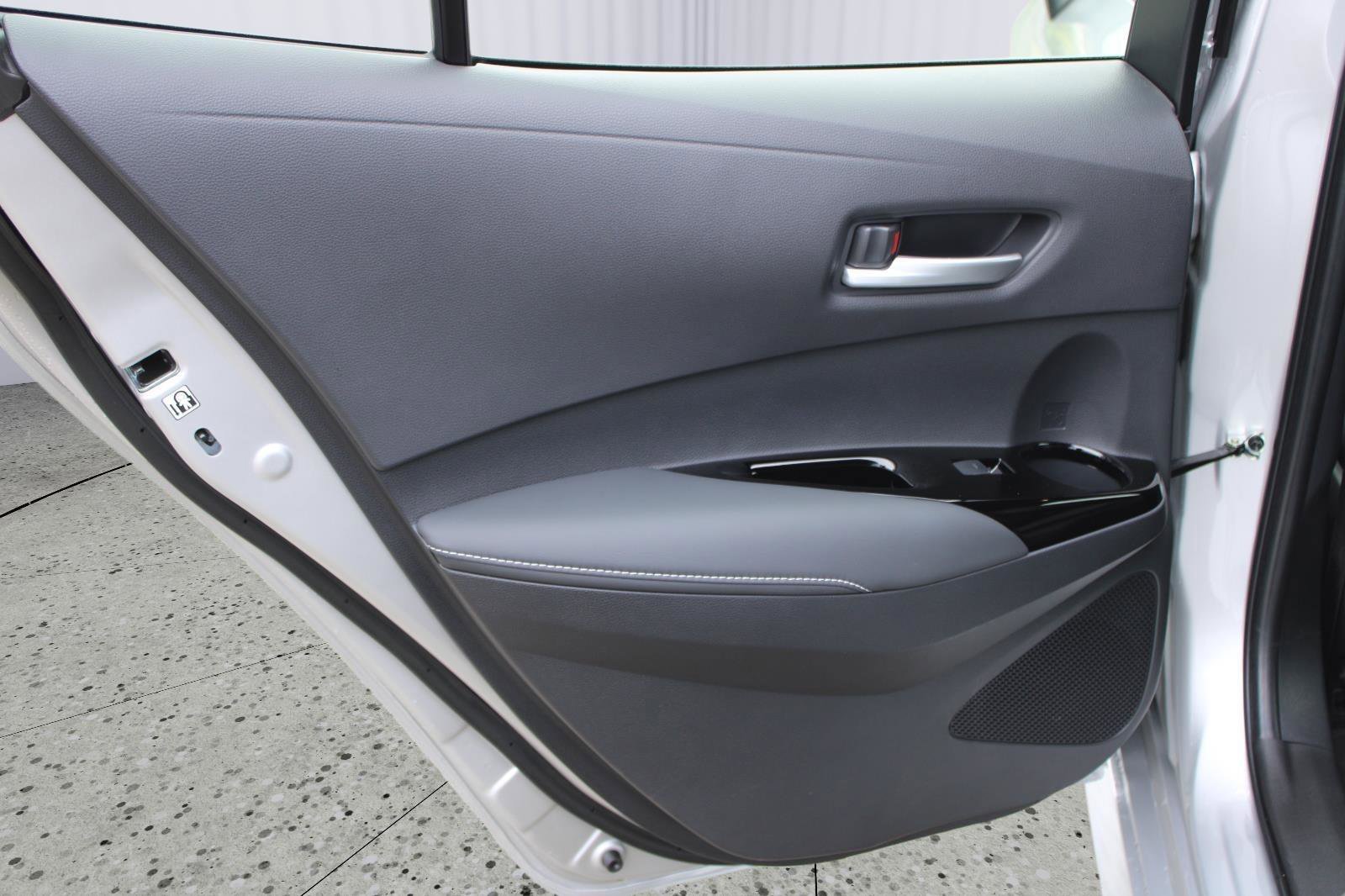 Used 2024 Toyota Corolla XSE image 40