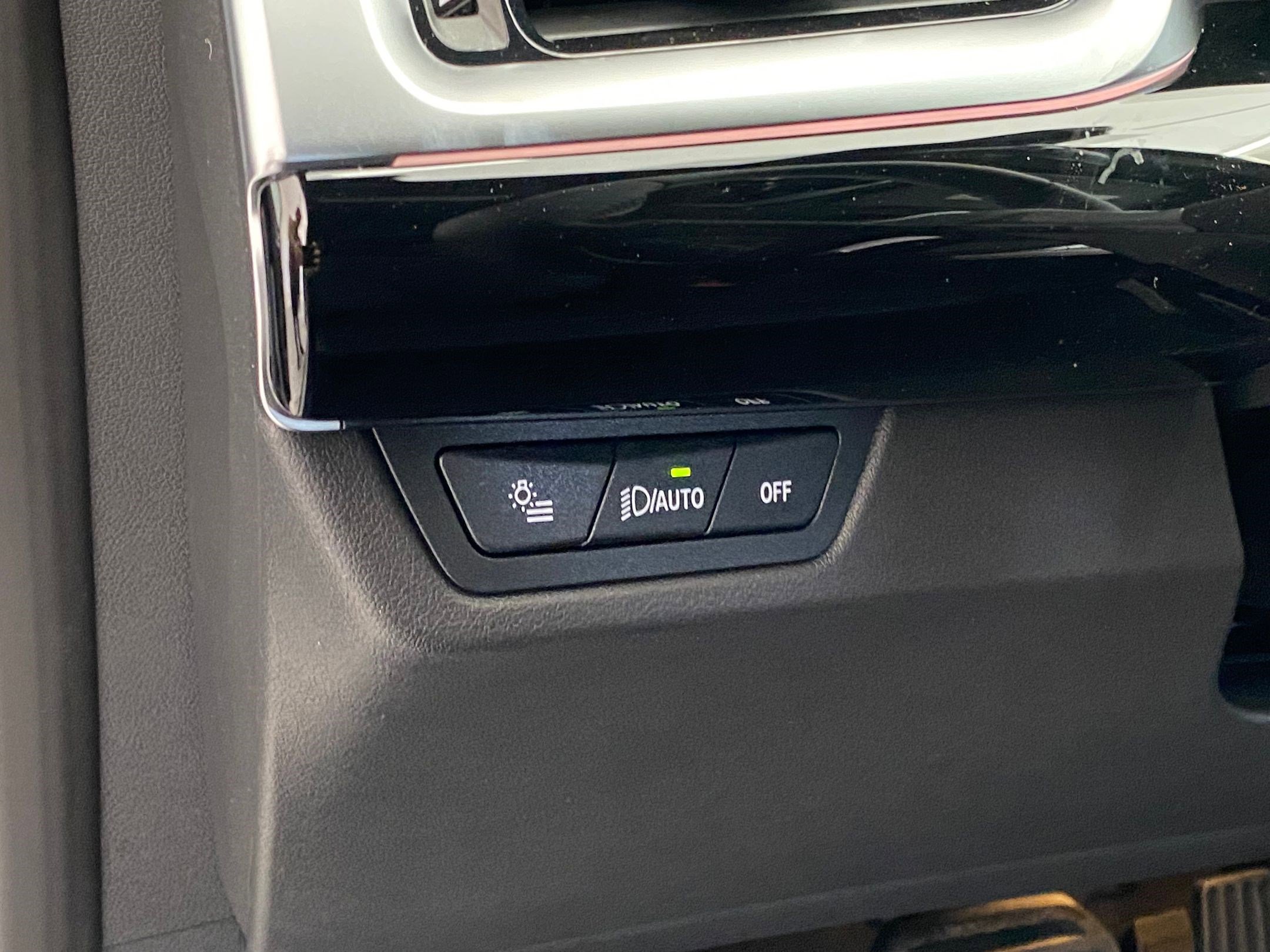 New 2026 BMW X1 xDrive28i w/ Technology Package image 19