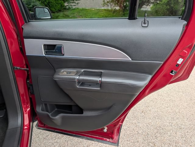 Used 2015 Lincoln MKX FWD image 33