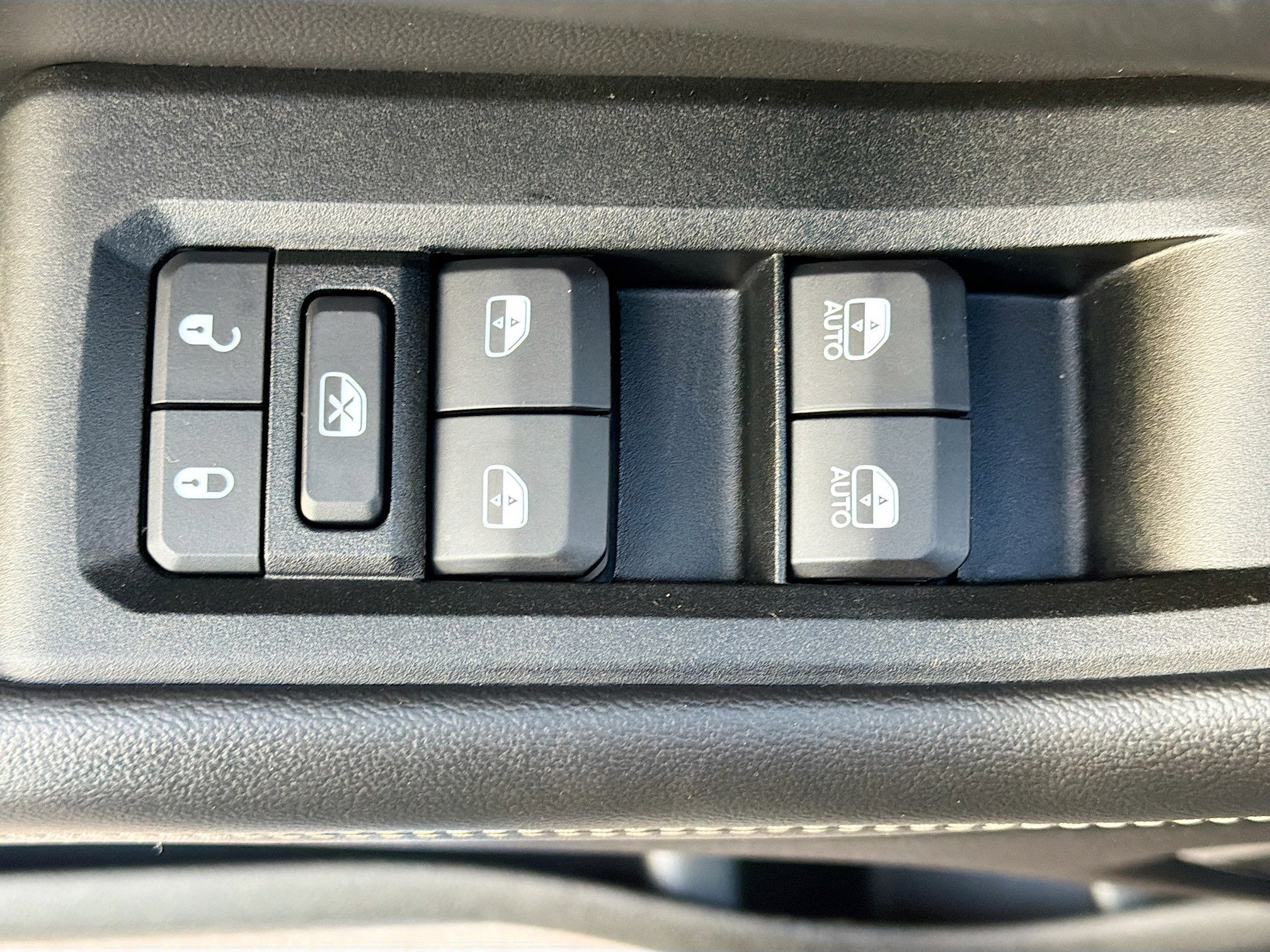 Used 2024 Jeep Grand Cherokee L Limited image 15