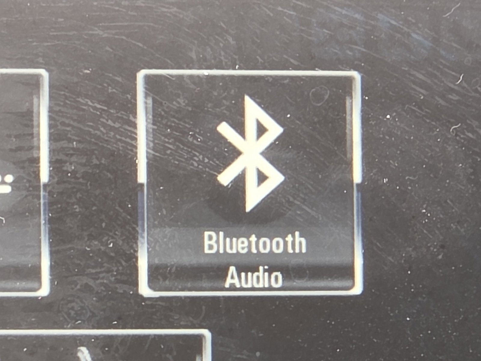 Used 2015 Buick Enclave Leather image 4