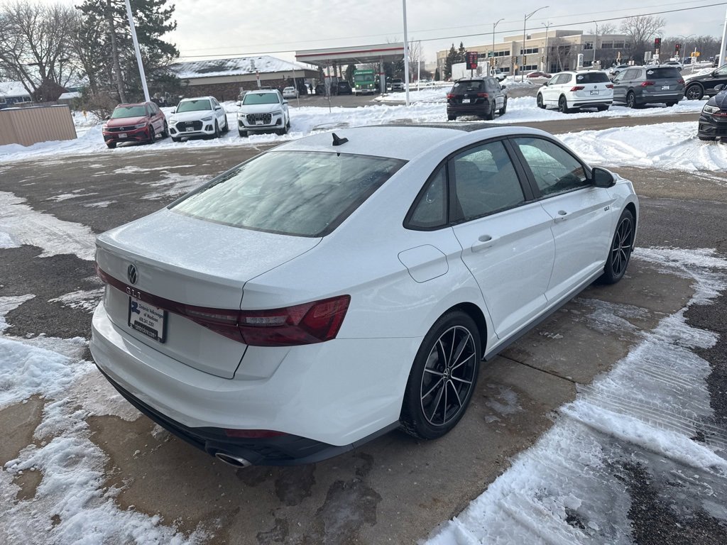 Certified 2025 Volkswagen Jetta GLI Autobahn image 9