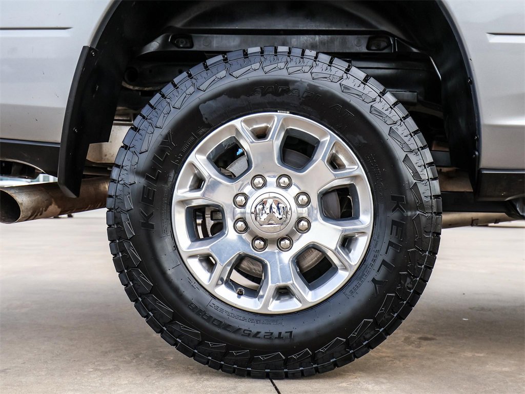 Used 2024 RAM 2500 Laramie image 9