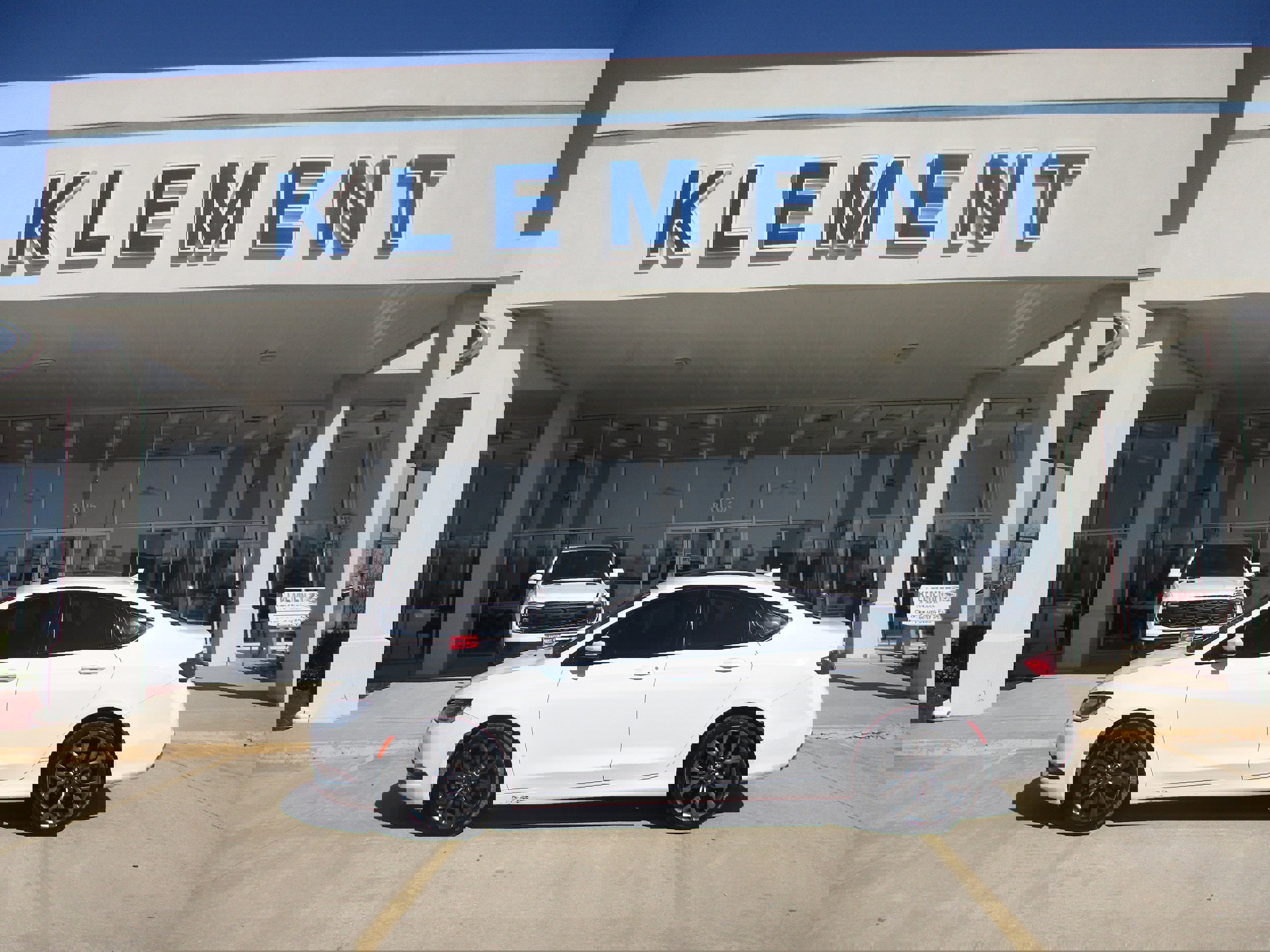 Used 2015 Chrysler 200 S w/ Navigation & Sound Group I