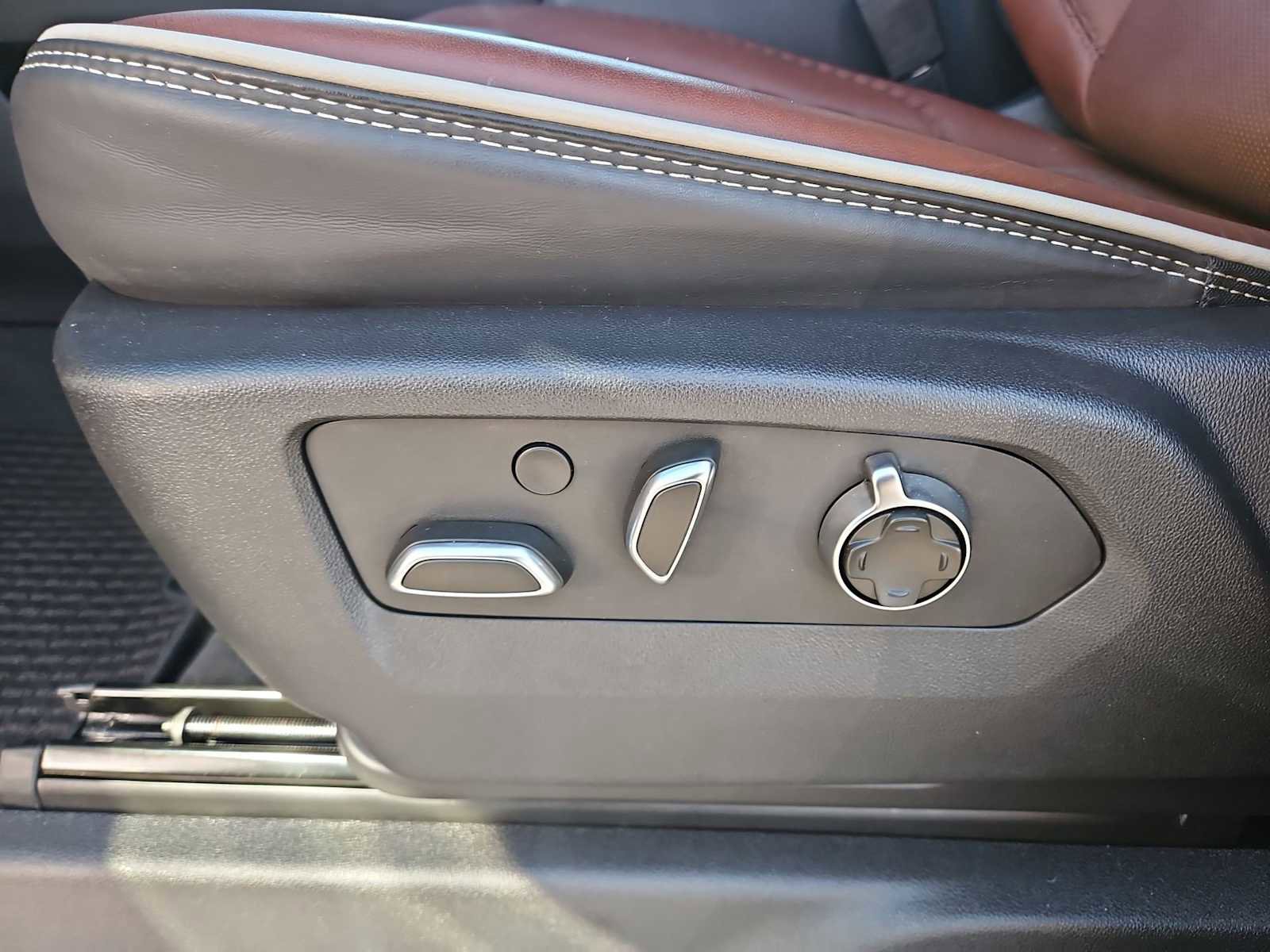 Certified 2023 GMC Sierra 1500 Denali Ultimate image 18