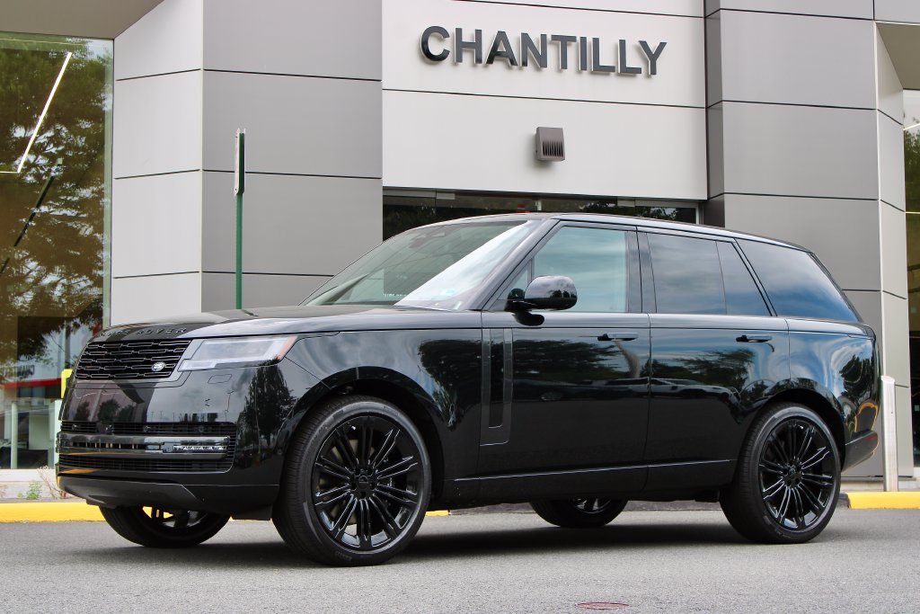 New 2026 Land Rover Range Rover SE AWD/4WD image 1