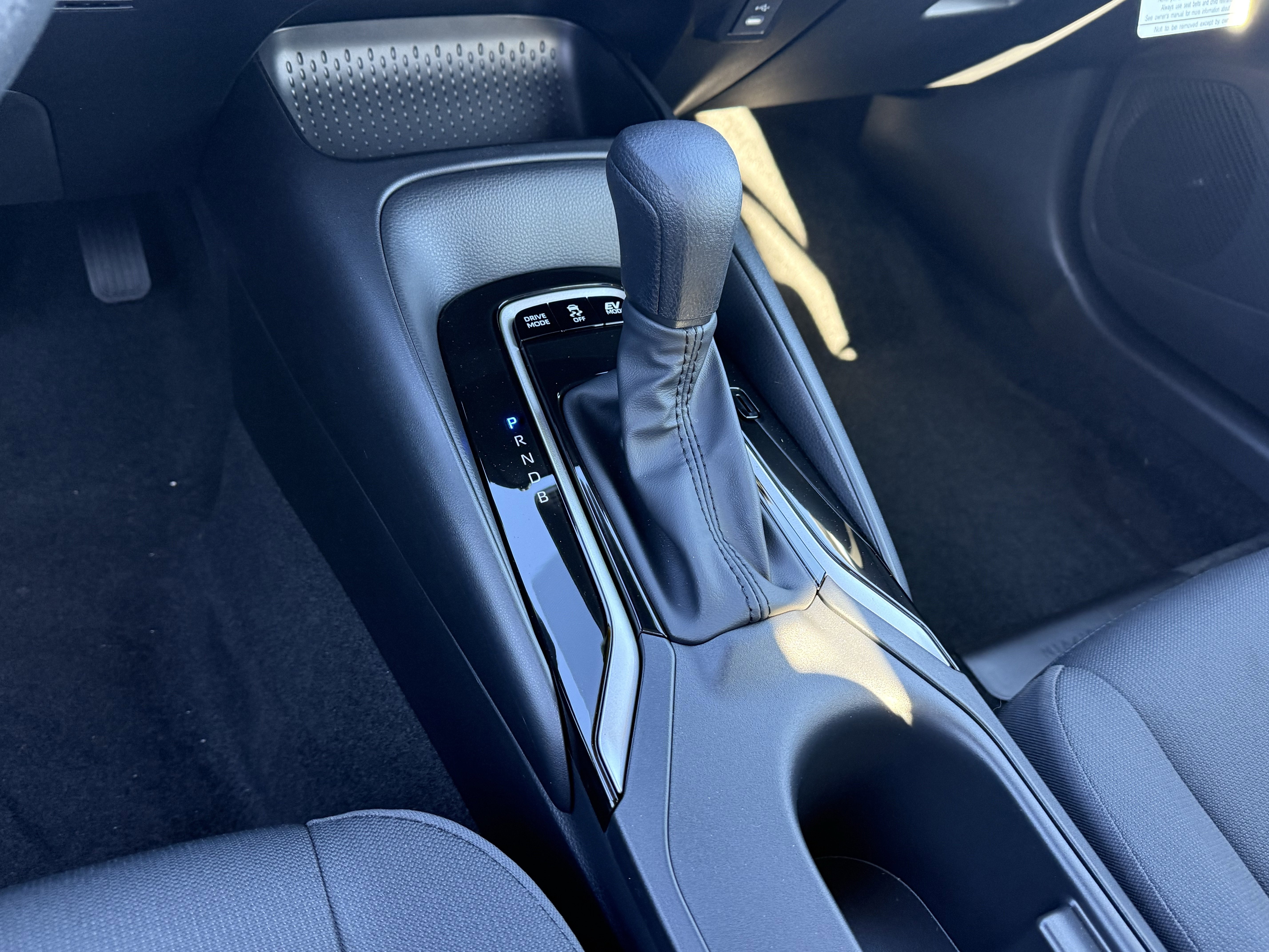 Used 2026 Toyota Corolla LE image 19