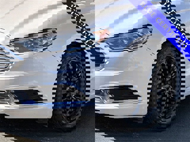 Certified 2018 Ford Fusion SE w/ Fusion SE Technology Package image 5