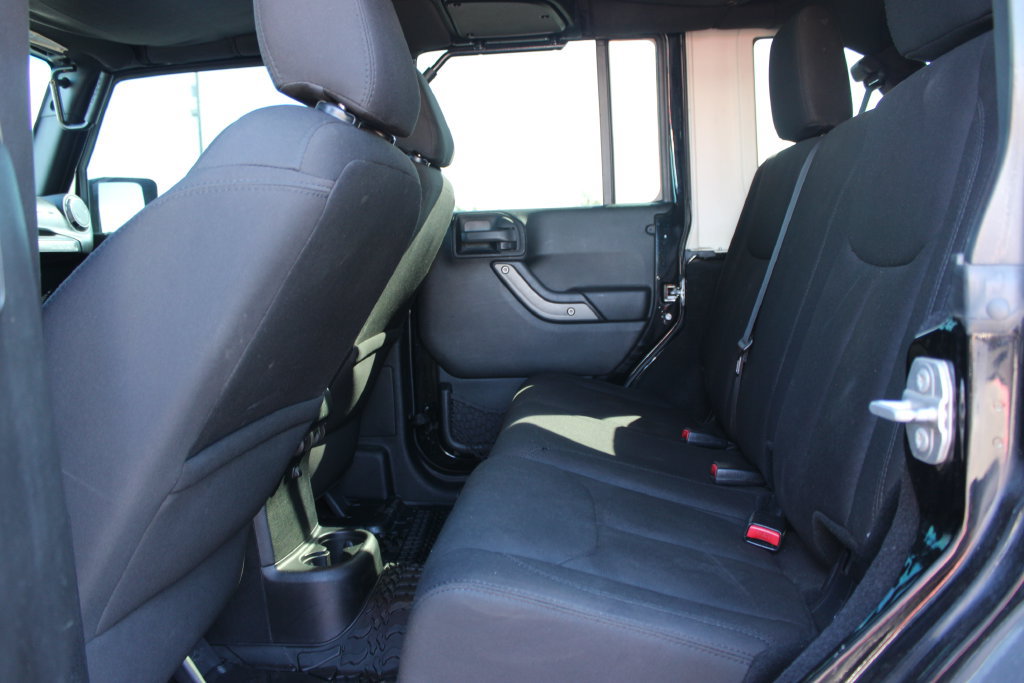 Used 2016 Jeep Wrangler Unlimited Sport w/ Quick Order Package 24S AWD/4WD image 26