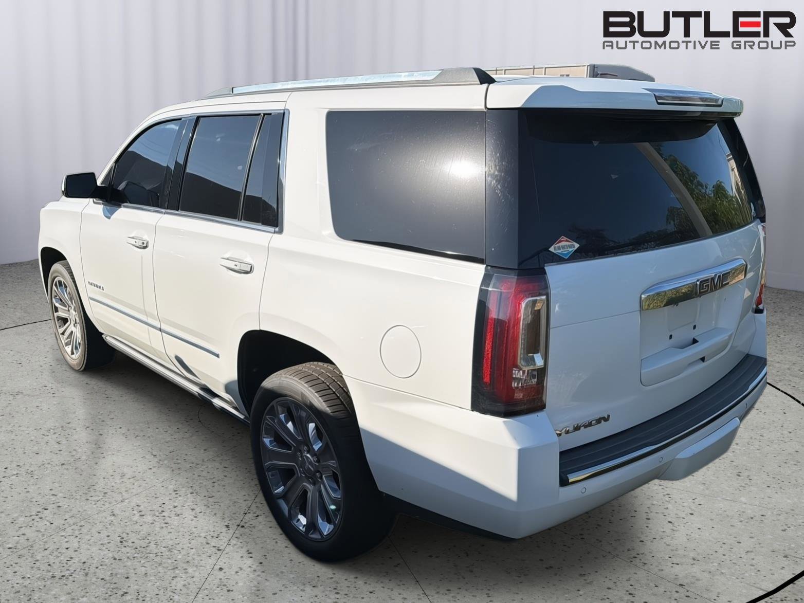 Used 2018 GMC Yukon Denali w/ Denali Ultimate Package RWD image 10