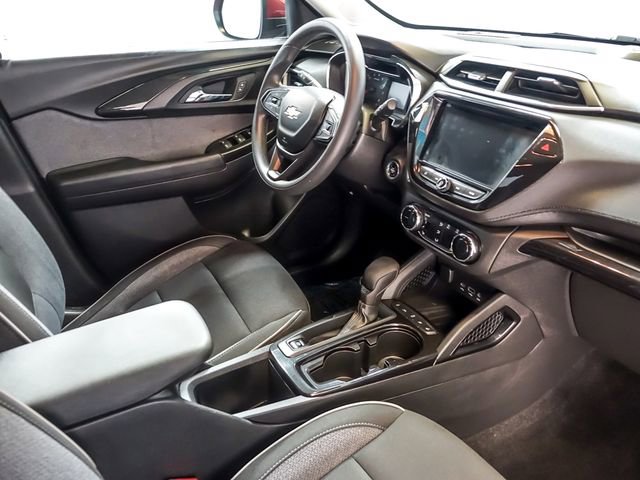 Used 2023 Chevrolet TrailBlazer LT w/ Convenience Package FWD image 30