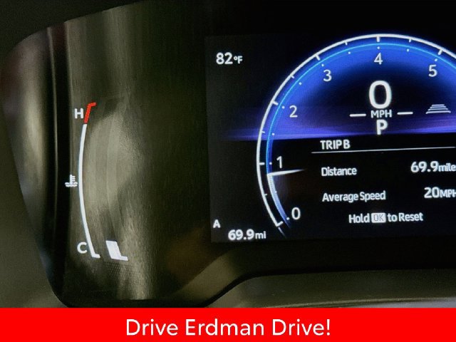 Certified 2026 Toyota Corolla LE FWD image 32