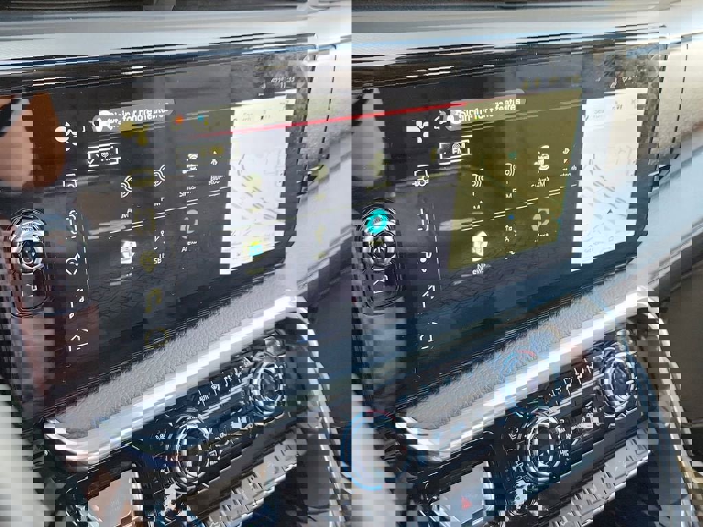 Used 2025 GMC Sierra 2500 Denali w/ Denali Reserve Package image 27