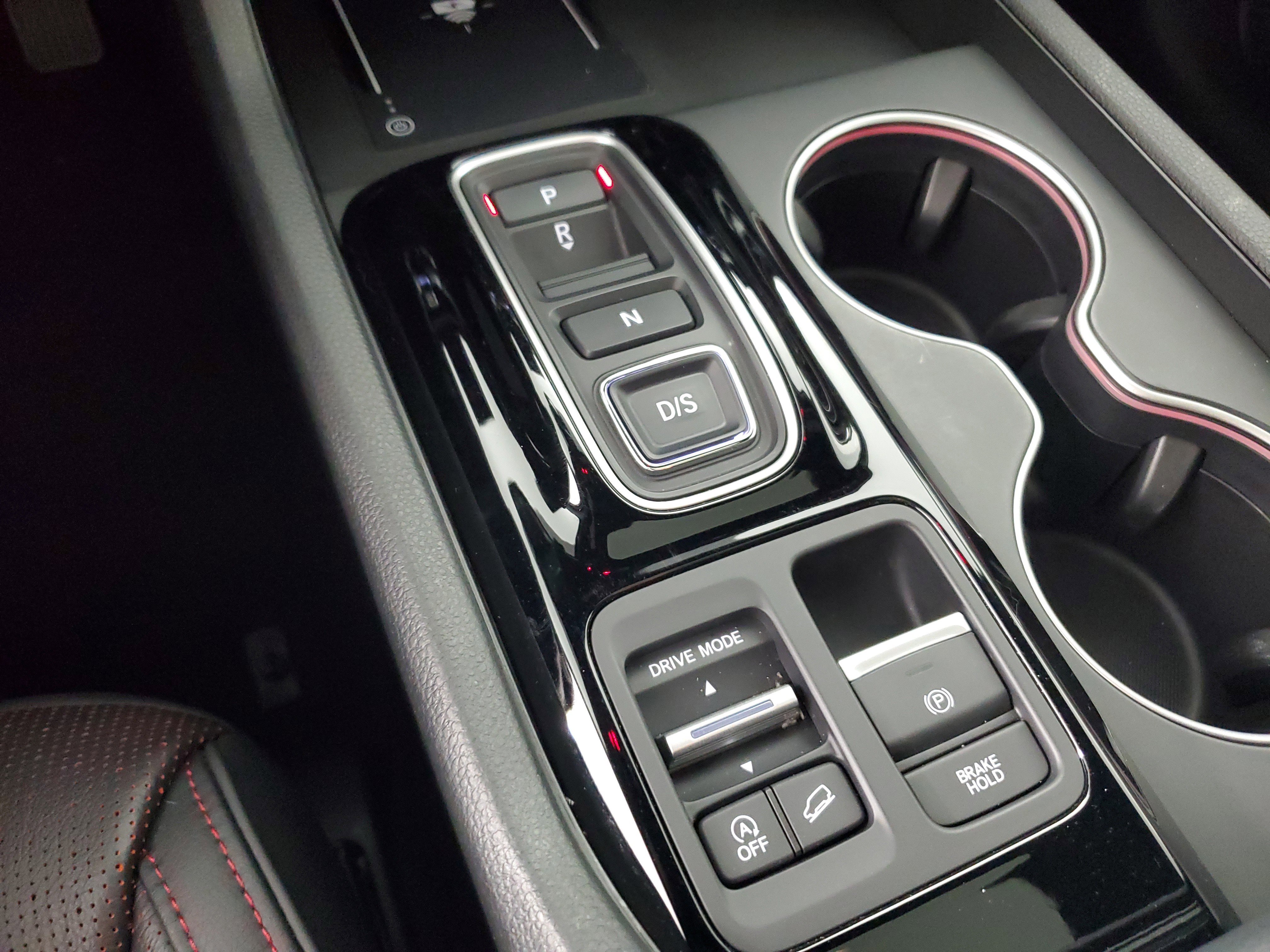 Certified 2025 Honda Pilot Black Edition image 20