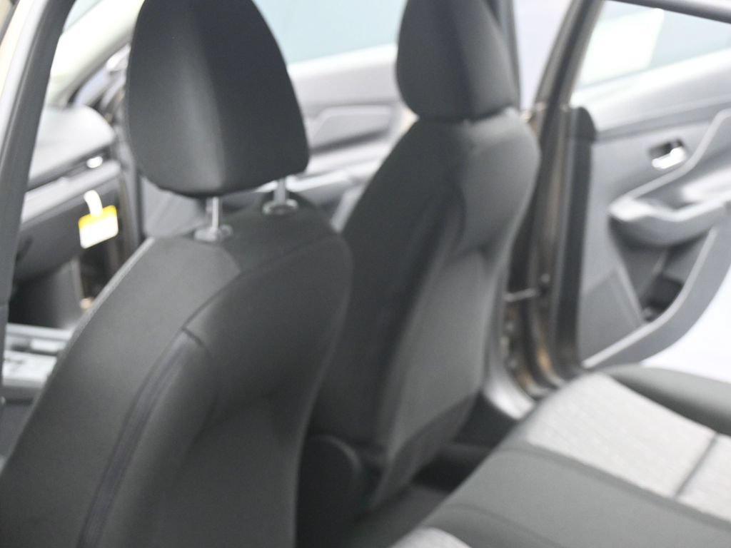 New 2026 Nissan Sentra SV w/ SV Convenience Package FWD image 17