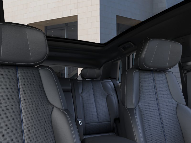 New 2026 Cadillac Lyriq Sport RWD image 24