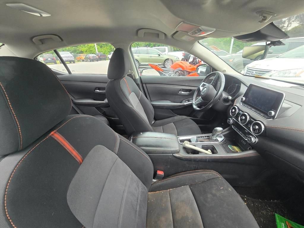 Used 2022 Nissan Sentra SR w/ Midnight Edition FWD image 7