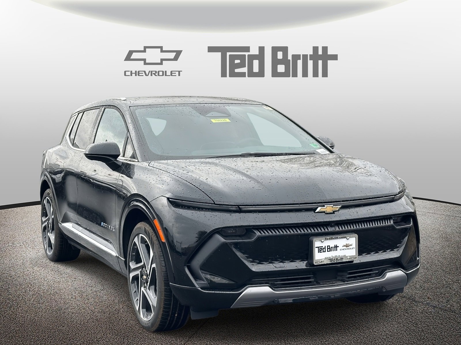 New 2026 Chevrolet Equinox EV LT image 3